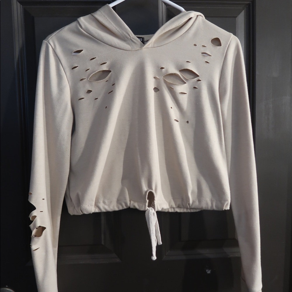 FASHION NOCE Distressed Crop Hoodie w/ Drawstring